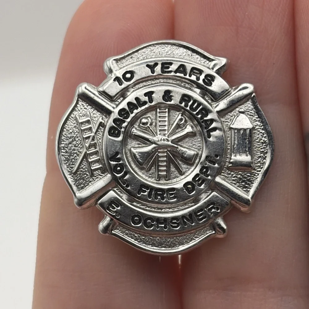 Basalt & Rural Vol Fire Dept 10 Years Service Lapel Hat Pin Silver Tone Ochsner